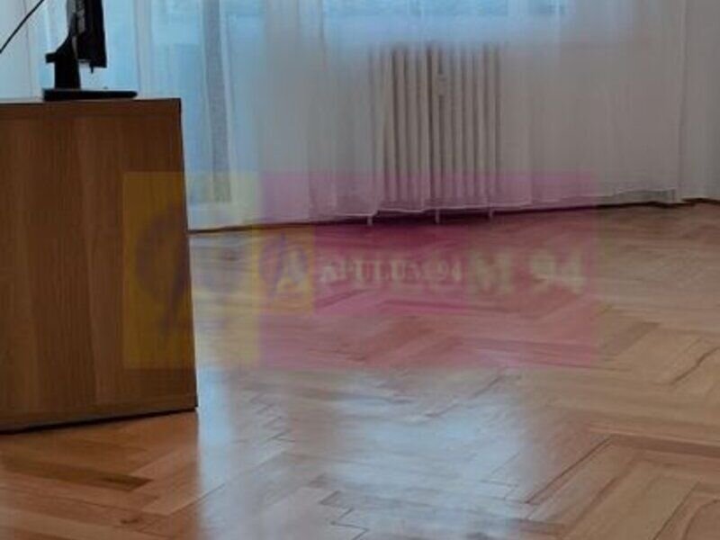 Vanzare apartament de 3 camere in zona Unirii-Splaiul Unirii